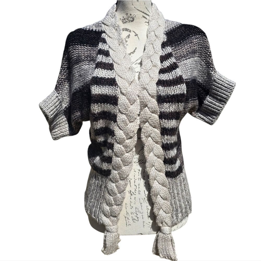 Hot &‎ Delicious Wool Blend Short Sleeve Cardigan Black Grey Small